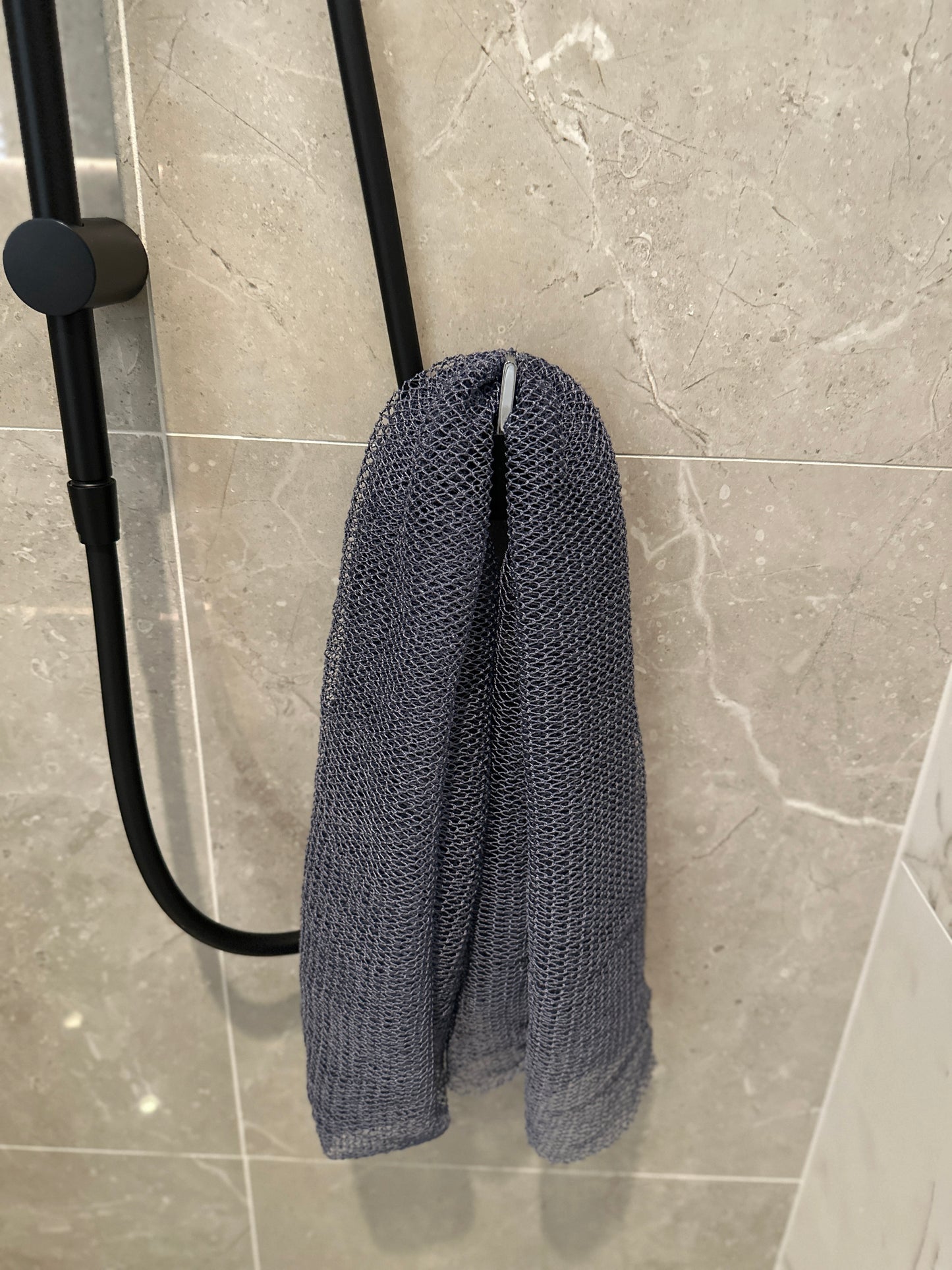 African Net Sponge - Grey